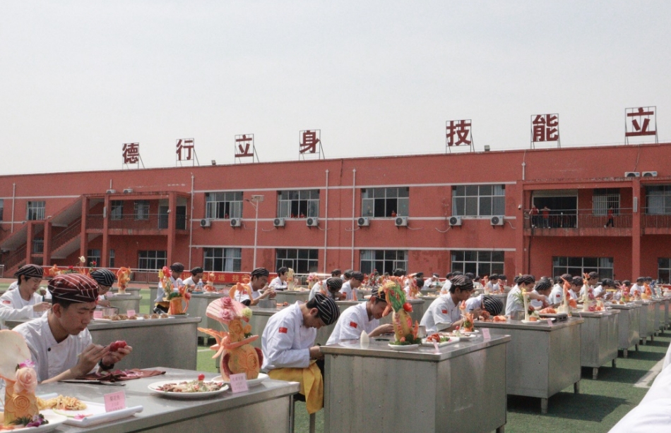 江西新余康展高级技工学校烹饪学院带您共赴一场视觉与味觉的盛宴